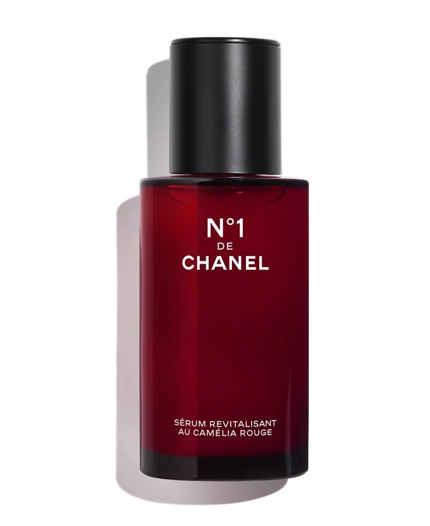 N°1 De Chanel Revitalizing Serum.