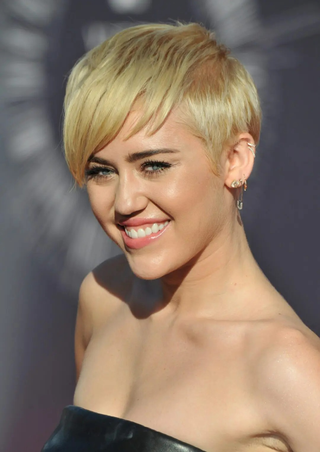 tóc tomboy Miley Cyrus